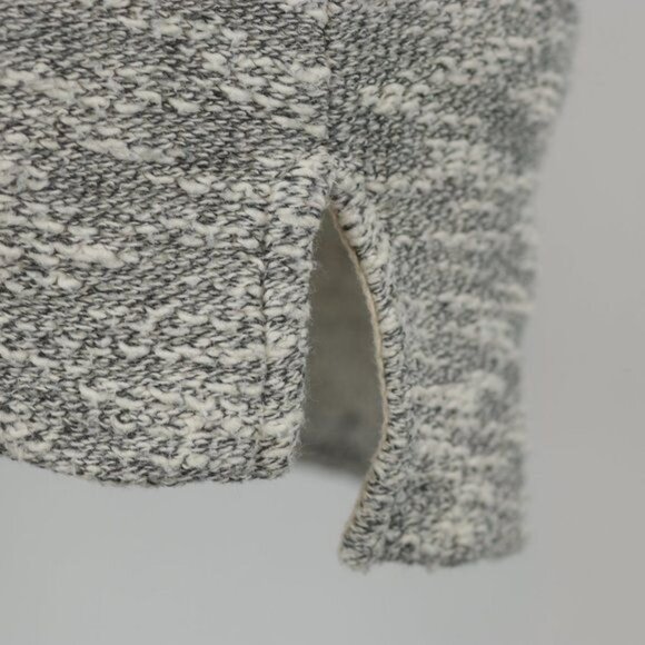 Paige Martine Women's Small Cream Gray V-Neck Tight Knit Sweater - Picture 8 of 11